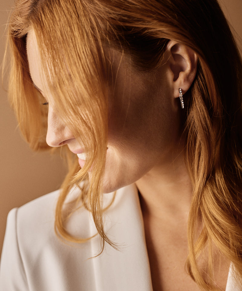 Pendant Brilliance Curved Earring 20 mm -NT