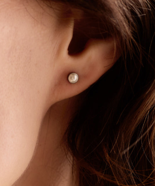 Bezel Pearl Earring -ST