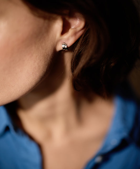 Pendant Split Curved Earring -NT