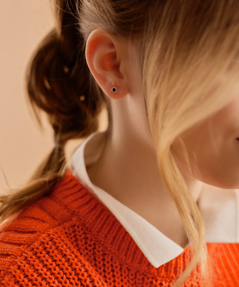 Bezel Earring 4 mm -MP