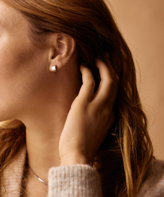 Pendant Plain Grand Curved Earring 10 mm -NT