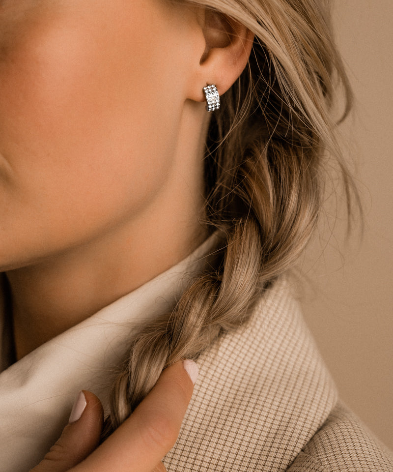 Pendant Plain Grand Brilliance Curved Earring 10 mm -NT