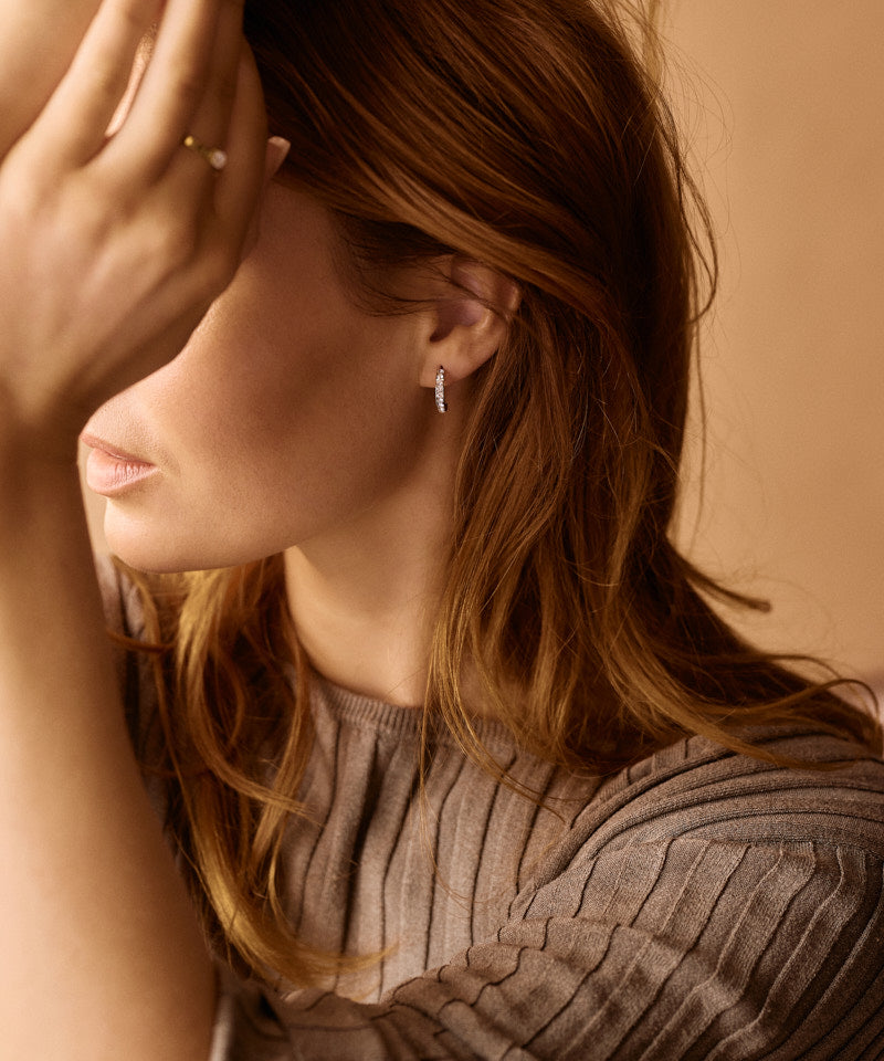 Pendant Brilliance Curved Earring 15 mm -NT