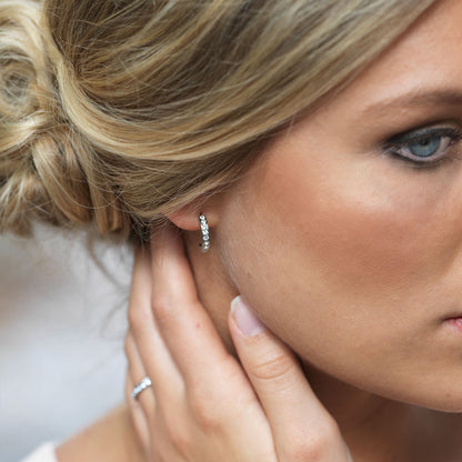 Pendant Brilliance Curved Earring 15 mm -NT