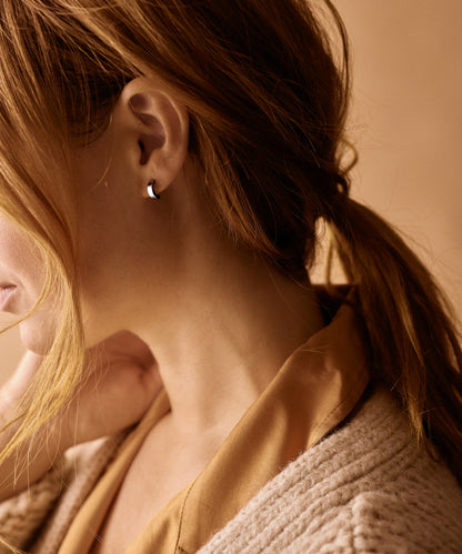 Pendant Plain Curved Earring 10 mm -NT