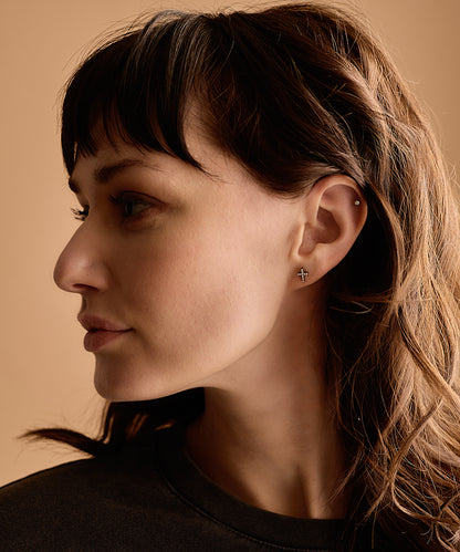 Brilliance Cross Earring -NT