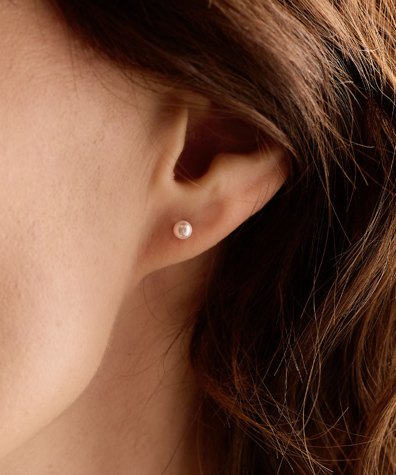 Pearl Earring 4 mm -NT
