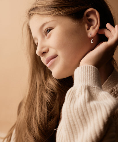 Pendant Moon Ear Ring -NT