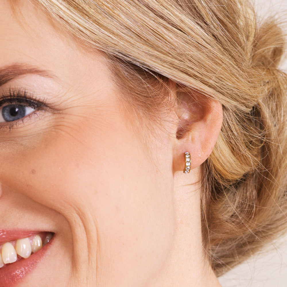 Pendant Brilliance Curved Earring 10 mm -GT