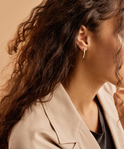 Pendant Brilliance Curved Earring 20 mm -GT