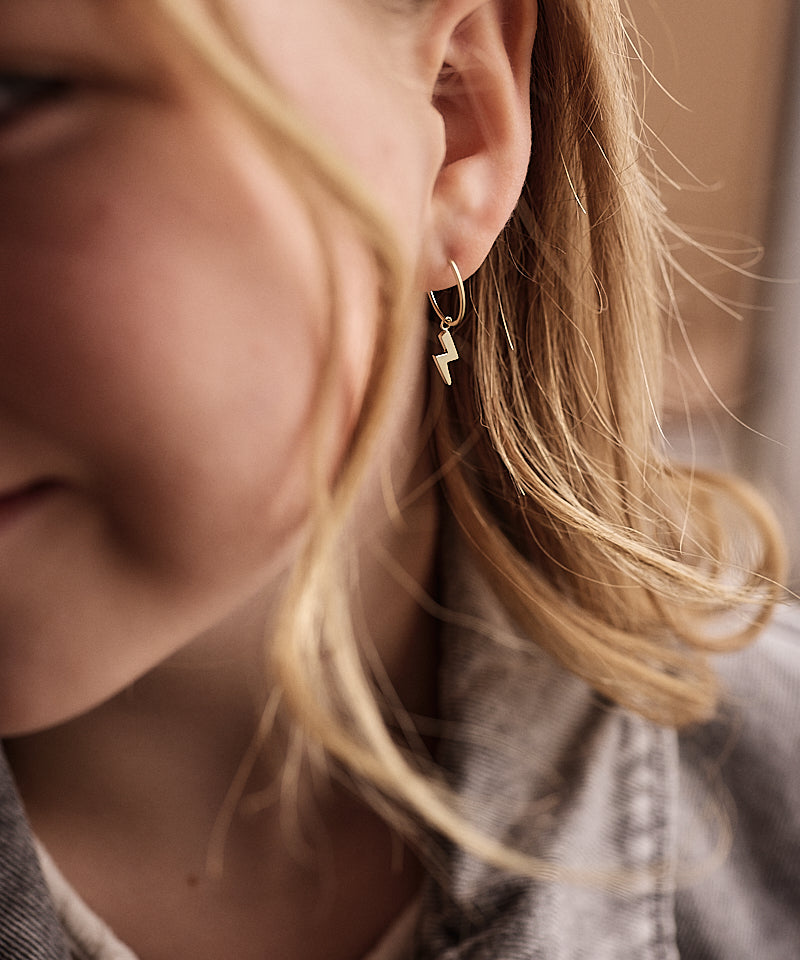 Ear Ring 14 mm, Pendant Flash -GT