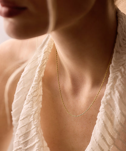 Tiny Twist Necklace 40-46 cm G