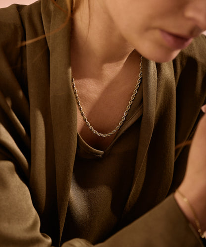 Grand Twist Necklace 48-52 cm G