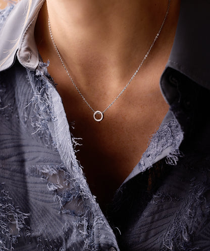 Puck Hollow Necklace S