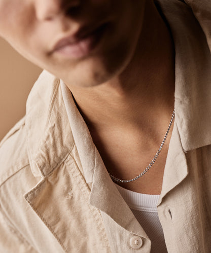 Tiny Curb Link Necklace 48-52 cm S